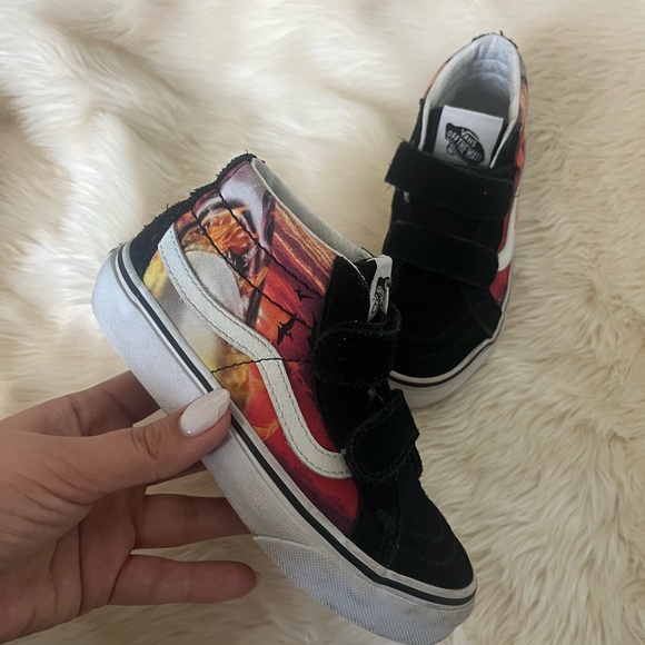 VANS - Picture 8 of 8